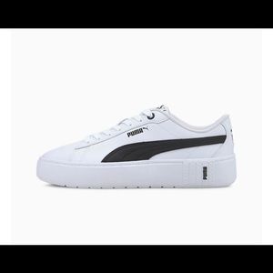 PUMA Smash Platform v2 Women's Sneakers